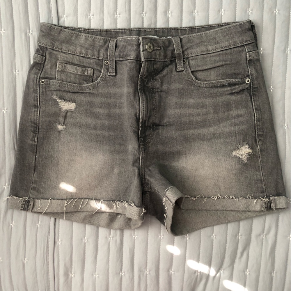 NWOT! High-Waisted O.G. Cuffed Jean Short